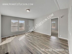 9410 S Van Dr in Tucson, AZ - Building Photo - Building Photo