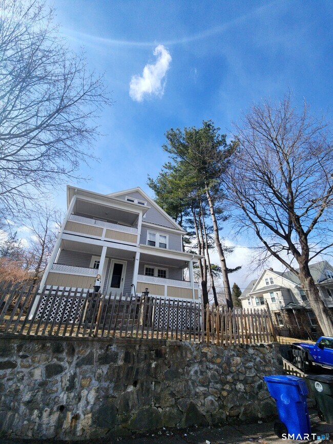 78 Maplewood Ave in Torrington, CT - Building Photo - Building Photo