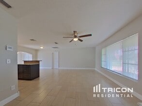 1184 Robmar Rd in Dunedin, FL - Building Photo - Building Photo