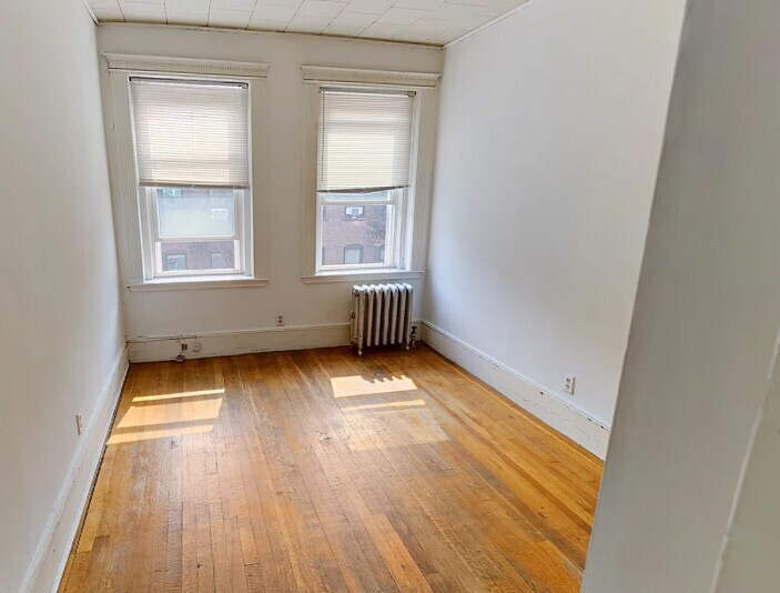 30 Symphony Rd, Unit 1B in Boston, MA - Building Photo