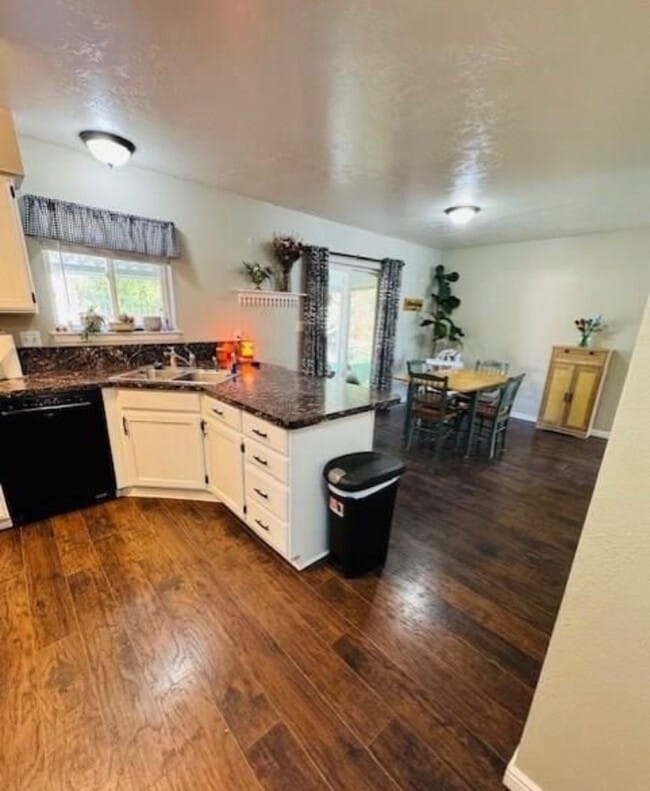 1535 Conestoga Way in Blackfoot, ID - Building Photo - Building Photo