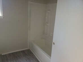 724 NW 96th St in Oklahoma City, OK - Building Photo - Building Photo