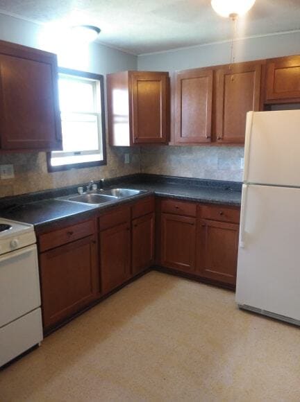 702 Jackson St, Unit B