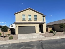 374 S Verdad Ln in Casa Grande, AZ - Building Photo