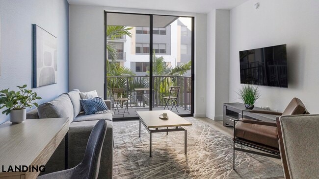 3830 NW 11th St, Unit 1-207 in Miami, FL - Building Photo - Building Photo