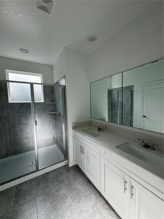 7624 Stone Crk Trl in Kissimmee, FL - Building Photo - Building Photo