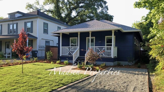 property at 1481 Montgomery St