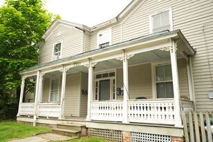 720 Nalle St in Charlottesville, VA - Building Photo