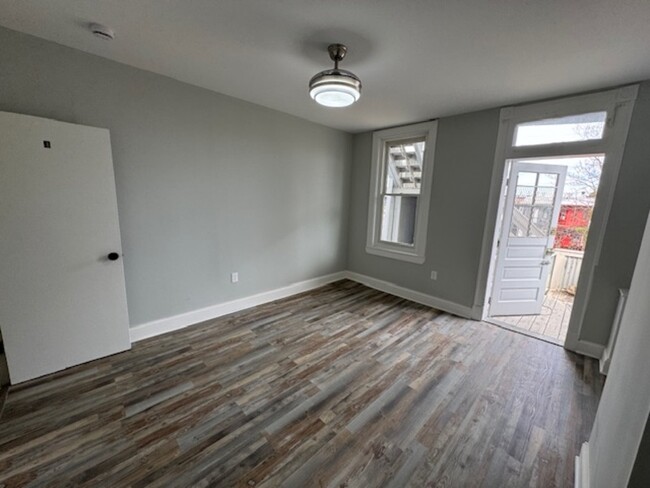 2617 N Calvert St in Baltimore, MD - Building Photo - Building Photo