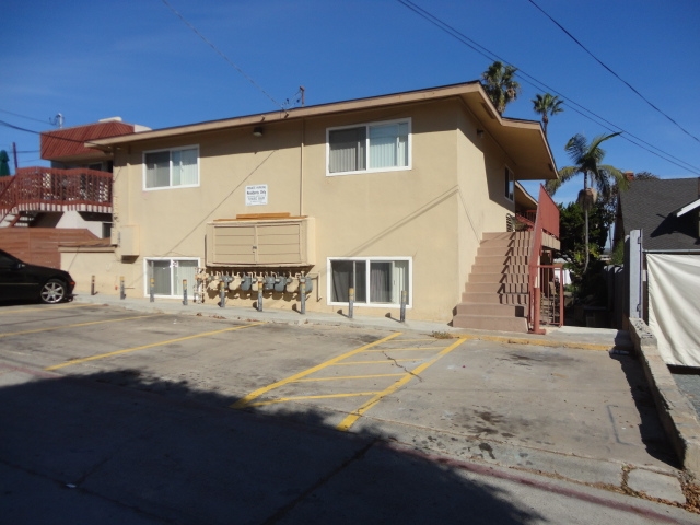 4911-4917 Del Mar Ave in San Diego, CA - Building Photo - Building Photo