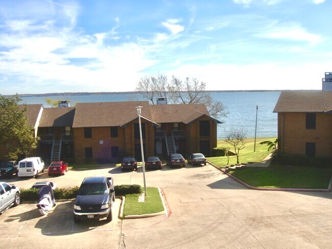4464 Chaha Rd in Garland, TX - Building Photo - Building Photo