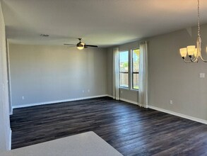 104 Bass Ln in New Braunfels, TX - Building Photo - Building Photo