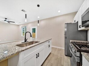 7414 Mount St in Houston, TX - Building Photo - Building Photo