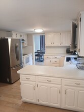 6562 Woodhall Dr in Sylvania, OH - Building Photo - Building Photo