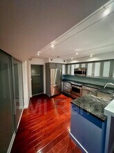 255 N Sierra St in Reno, NV - Foto de edificio - Building Photo