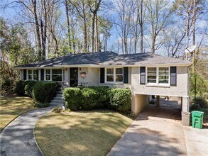 1988 Azalea Cir in Decatur, GA - Building Photo - Building Photo