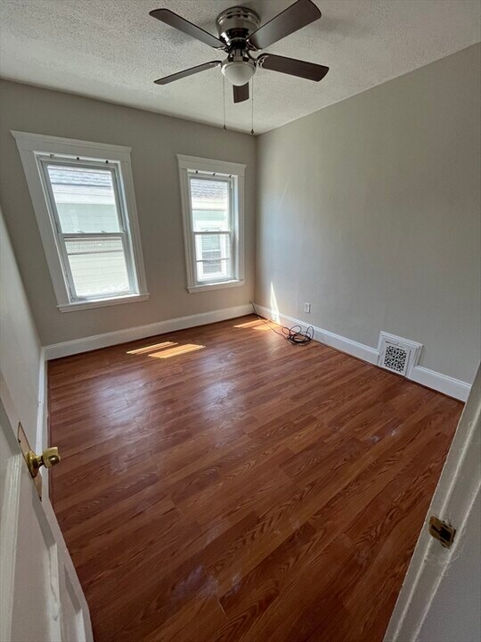 39 Granite Ave in Boston, MA - Building Photo