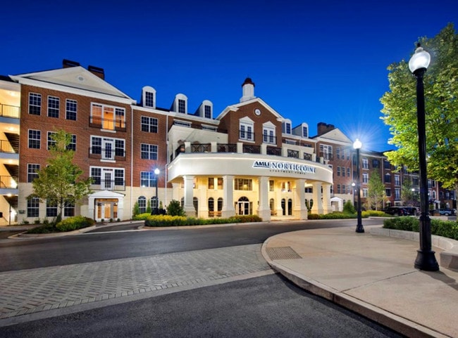 AMLI North Point in Alpharetta, GA - Foto de edificio - Building Photo