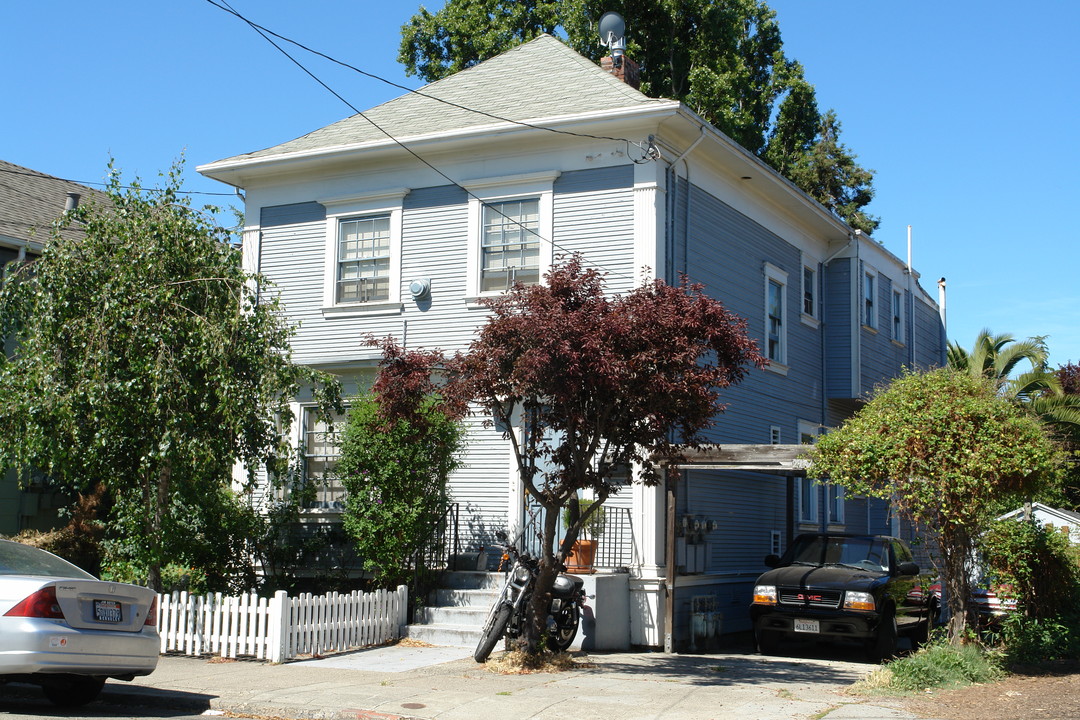 2932 Ellsworth St in Berkeley, CA - Foto de edificio