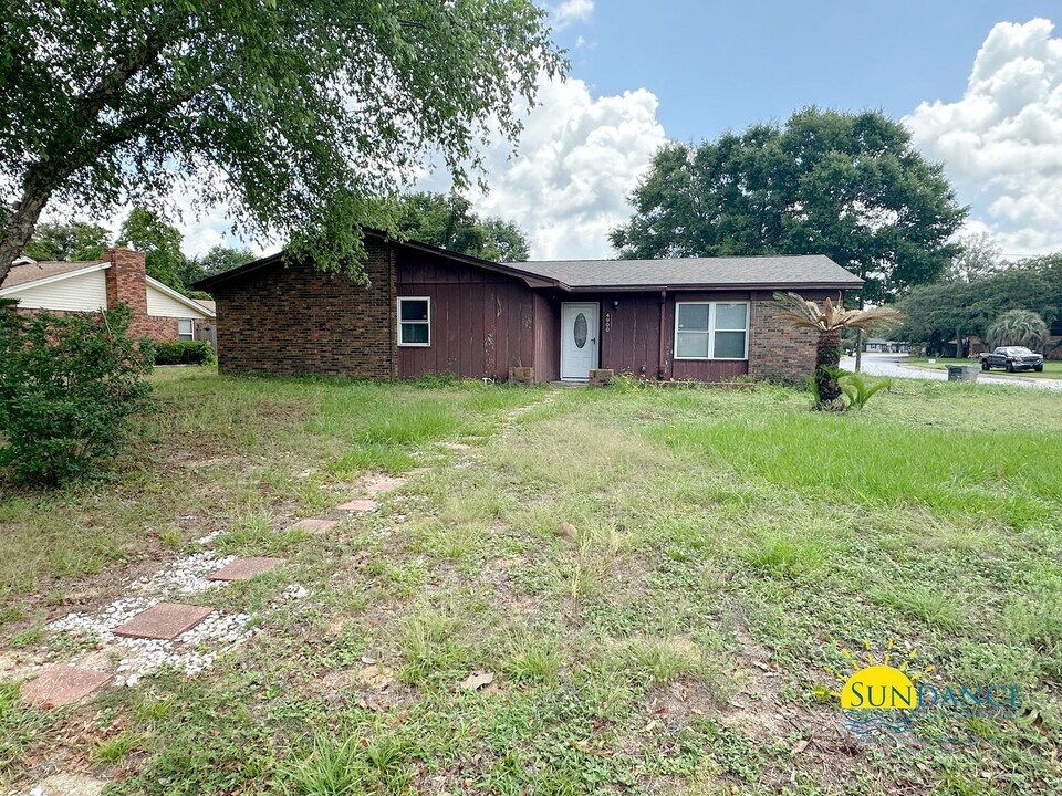 4900 La Ventana Cir in Pensacola, FL - Building Photo