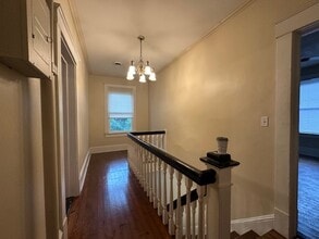 610 Park Ave, Unit 610-C in Greensboro, NC - Foto de edificio - Building Photo