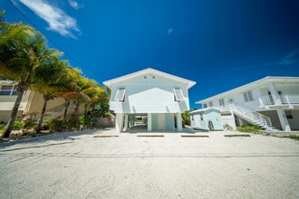 767 98th St in Marathon, FL - Building Photo - Building Photo