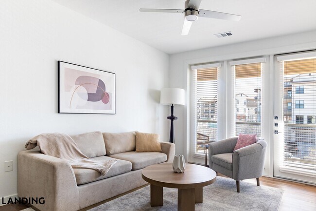 5511 Caprock Smt Dr, Unit 1413 in Bee Cave, TX - Building Photo - Building Photo