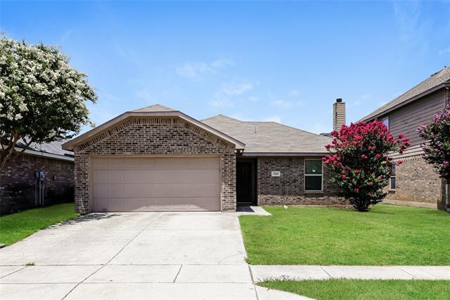 7648 Rainbow Creek Dr in Fort Worth, TX - Foto de edificio