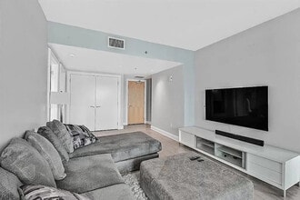 2700 Las Vegas Blvd S, Unit 3407 in Las Vegas, NV - Foto de edificio - Building Photo