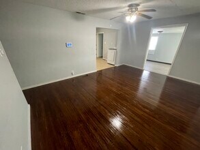 1405 Sherman St in Danville, IL - Building Photo - Building Photo