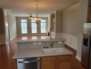 2098 Silas Way NW in Atlanta, GA - Building Photo - Building Photo