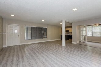 1185 Arizona Ave in Fort Lauderdale, FL - Building Photo - Building Photo