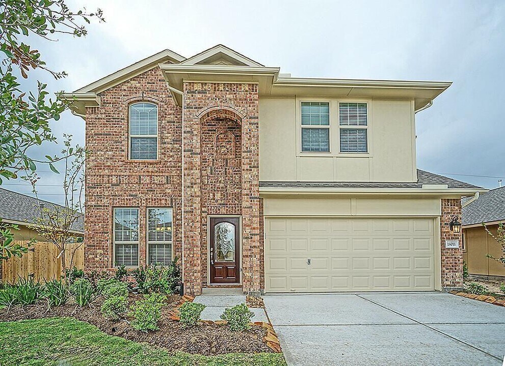 18011 Alora Springs Trace in Houston, TX - Building Photo