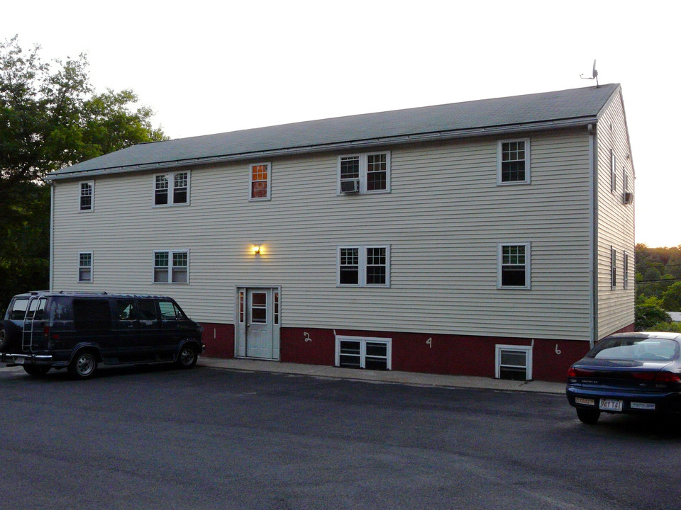 16 Gay St in Palmer, MA - Building Photo