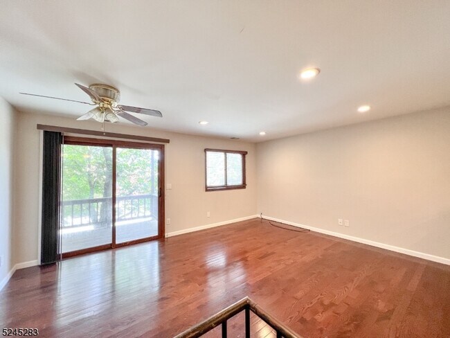 4 Brandywine Ct-Unit -7 in Vernon, NJ - Building Photo - Building Photo