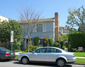 144 S Roxbury Dr in Beverly Hills, CA - Building Photo - Building Photo