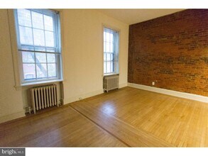 510 Spruce St in Philadelphia, PA - Building Photo - Building Photo