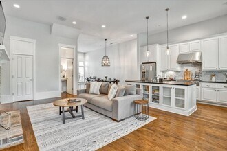 10671 Serenbe Ln in Palmetto, GA - Building Photo - Building Photo