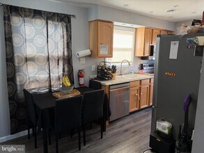 127 Dory Ct in Beverly, NJ - Building Photo - Building Photo