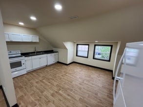 917 N Vermilion St in Danville, IL - Building Photo - Building Photo