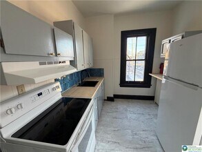 146 W Broad St in Bethlehem, PA - Building Photo - Building Photo