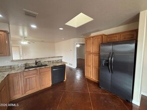 5342 S San Pedro Ave in Sierra Vista, AZ - Foto de edificio - Building Photo