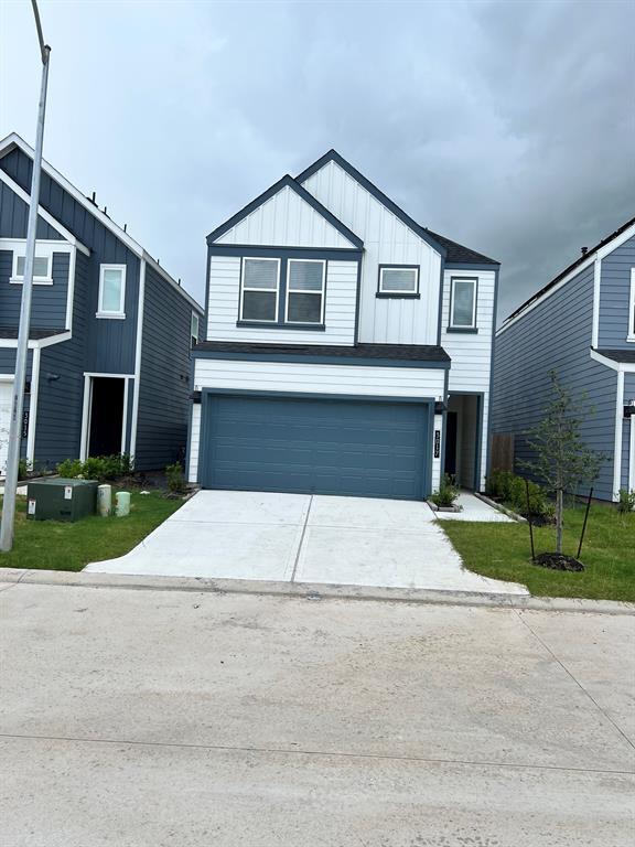 property at 3017 La Latina Dr