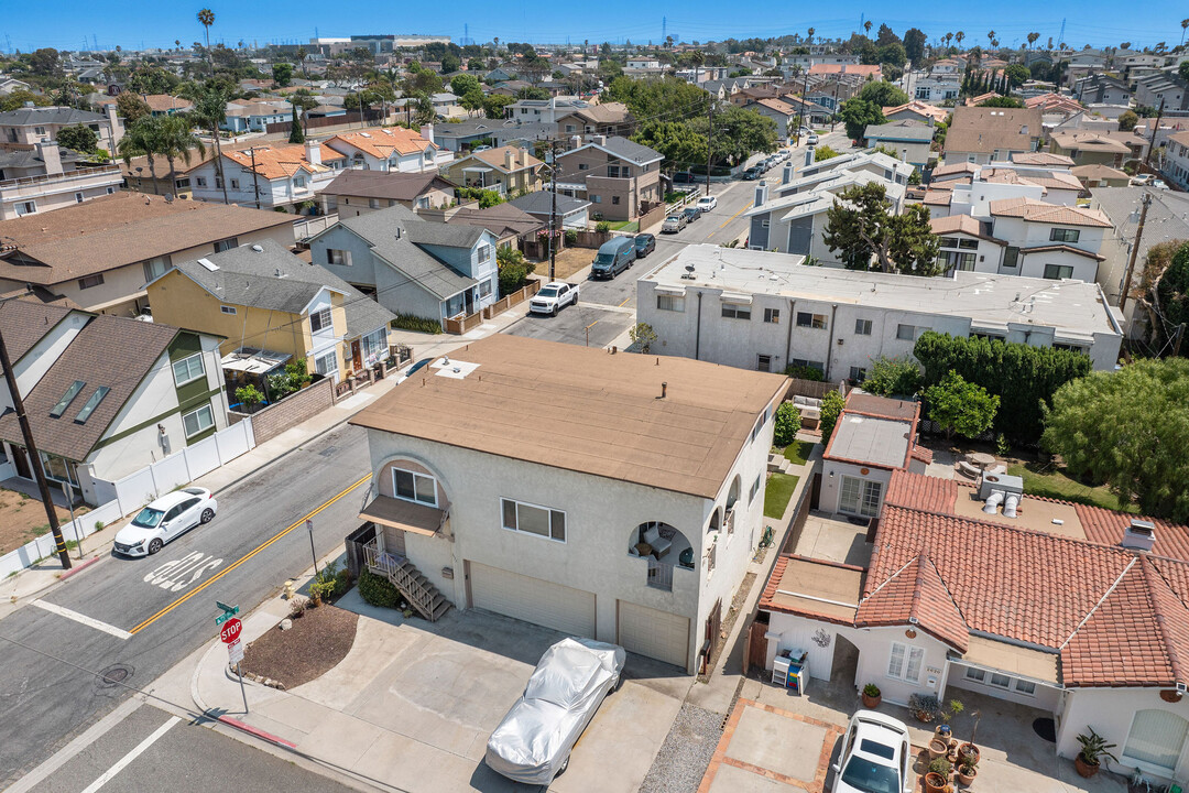 2622 Graham Ave in Redondo Beach, CA - Building Photo