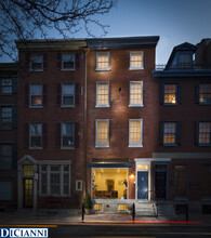 1624 Pine St in Philadelphia, PA - Building Photo - Primary Photo