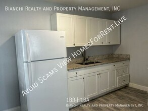 215 10th St SW in Largo, FL - Building Photo - Building Photo