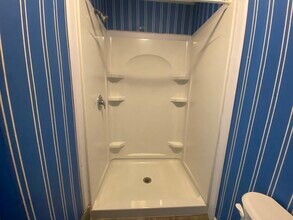 329 N Riverfront Dr in Mankato, MN - Foto de edificio - Building Photo