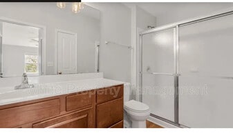 339 Westbend Dr, Unit 339 Westbend Dr Hyde Park in Charlotte, NC - Building Photo