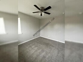 6706 W Wakefield Dr in Little Rock, AR - Building Photo