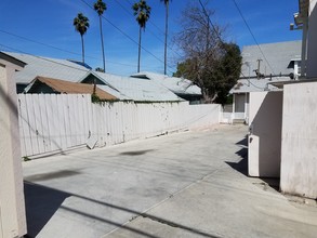 735 N Kingsley Dr in Los Angeles, CA - Building Photo - Other